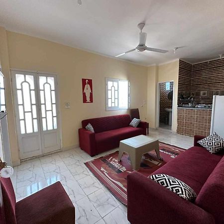 Skylen Hostel Hurghada Ngoại thất bức ảnh